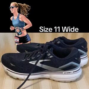 Brooks Ghost 15  Women’s Size 11 W Running Shoez